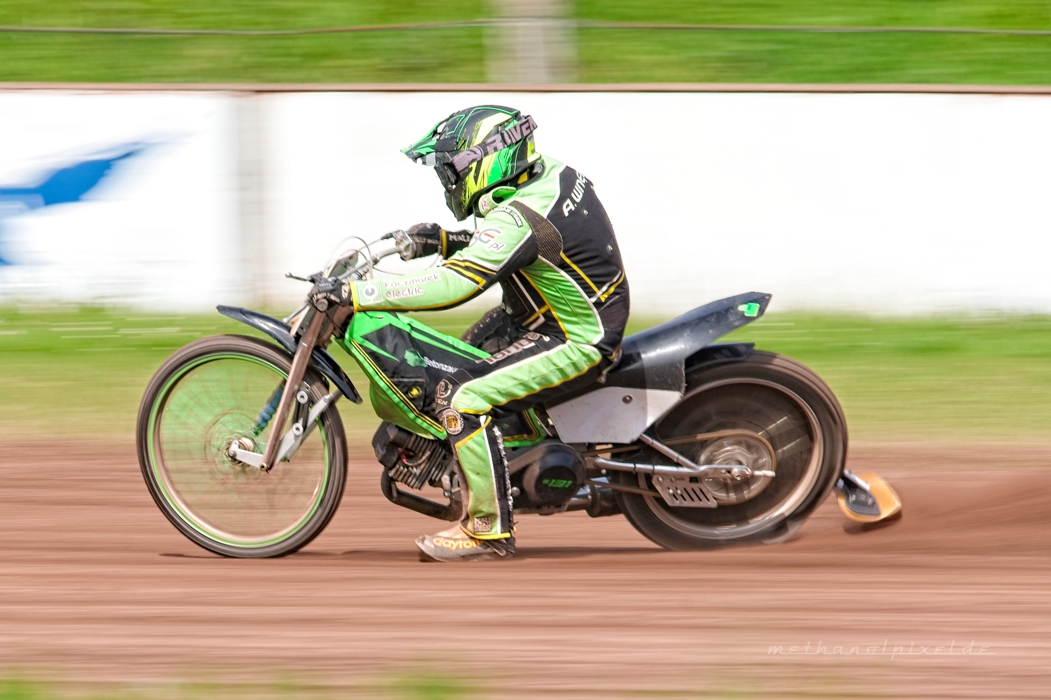 ILCE 7M4   A7405256 2048